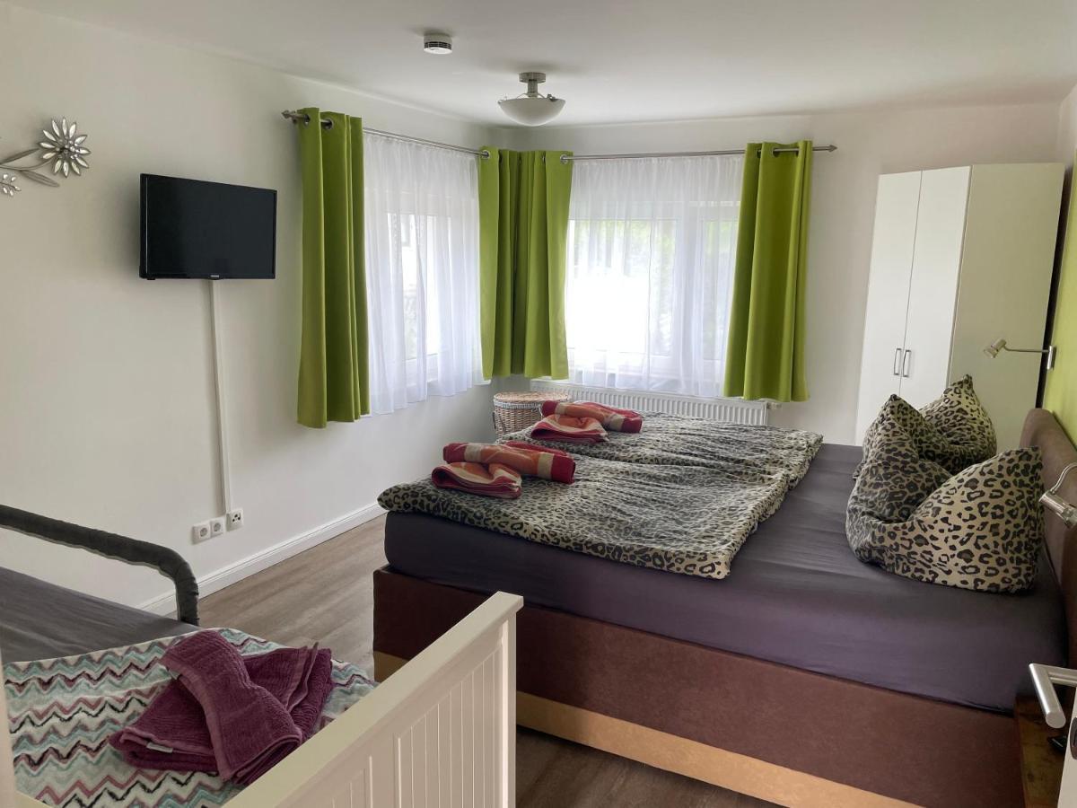 Ferienwohnung Fiene Groß Zicker Exterior foto